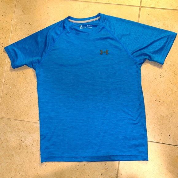 Under Armour Other - Under armor, blue heathered, excellent condition, loose heat gear shirt, small